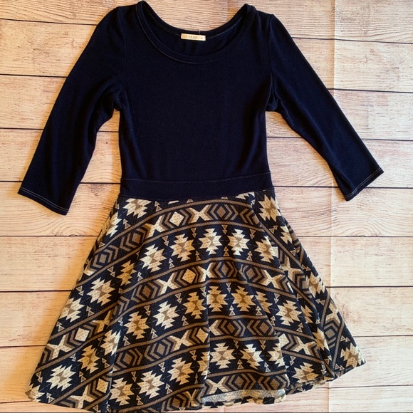 Le Lis Navy Aztec Tribal Bottom Sweater Dress - Picture 2 of 6